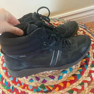 Ecco Gore-tex  black leather canvas boots